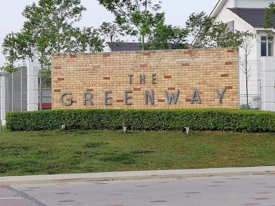 Homestay Greenway ปาเซอร์กูดัง ภายนอก รูปภาพ