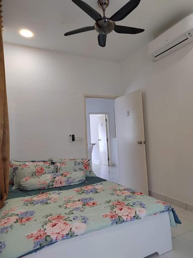 Homestay Greenway ปาเซอร์กูดัง ภายนอก รูปภาพ